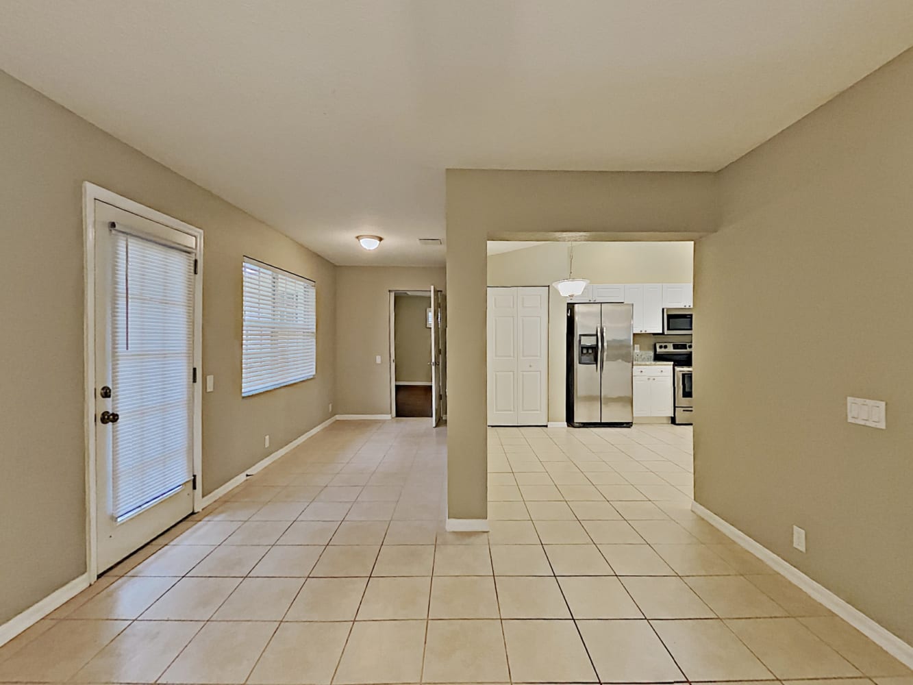 6792 Deering Cir photo 5