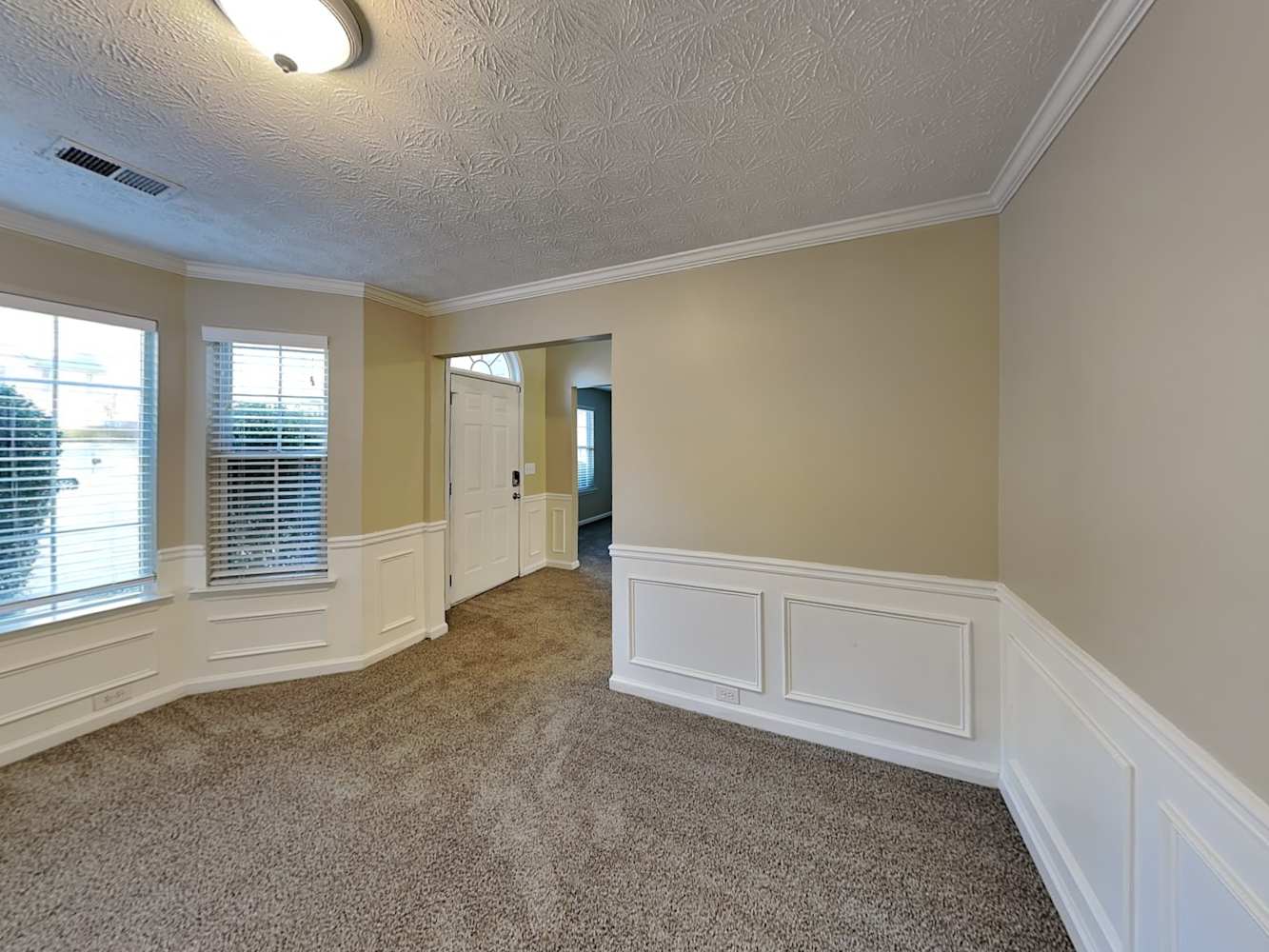 3262 Ashgrove Ln SW photo 5