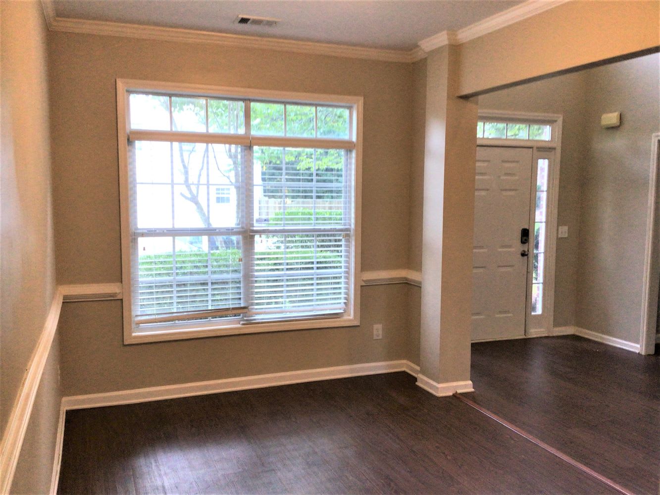 1879 Eveningside Way NW photo 2