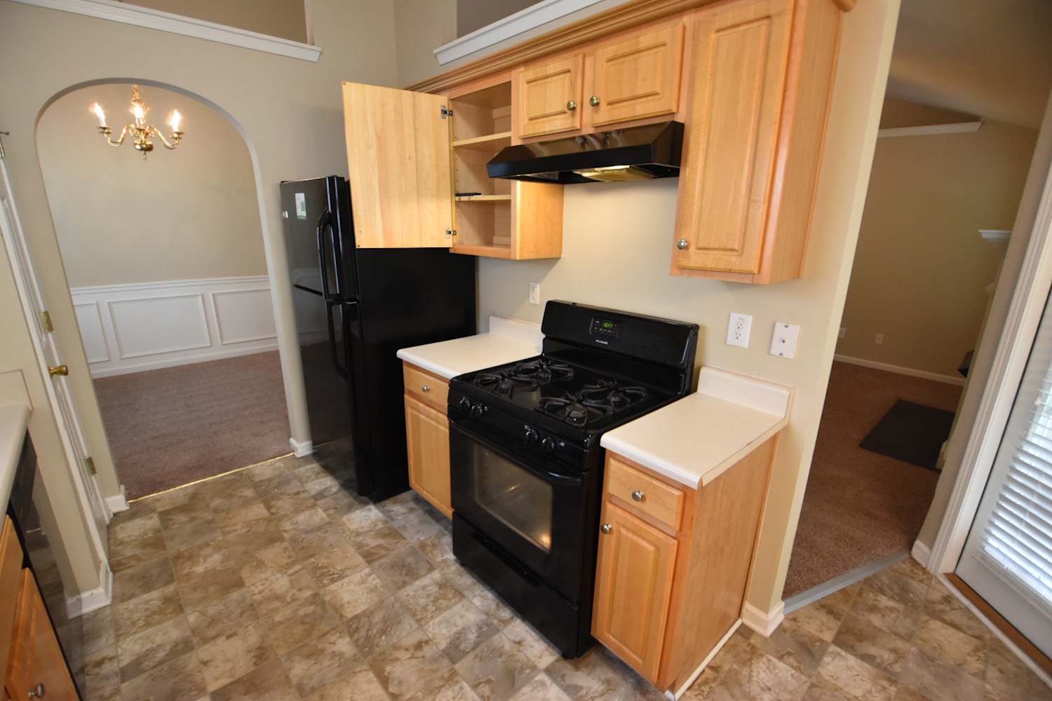 1730 Arborwood Dr photo 4