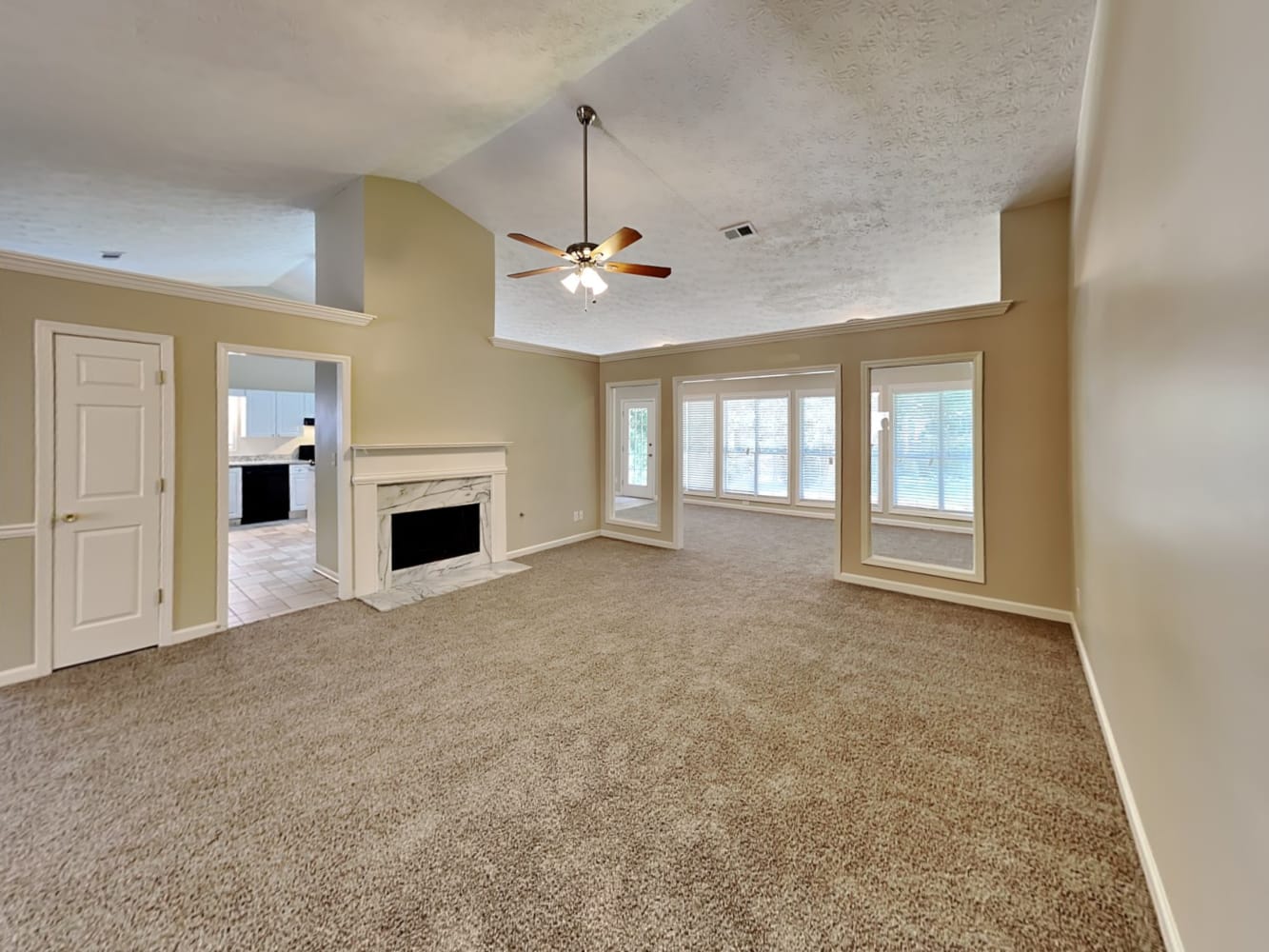 590 Lendl Ln photo 5