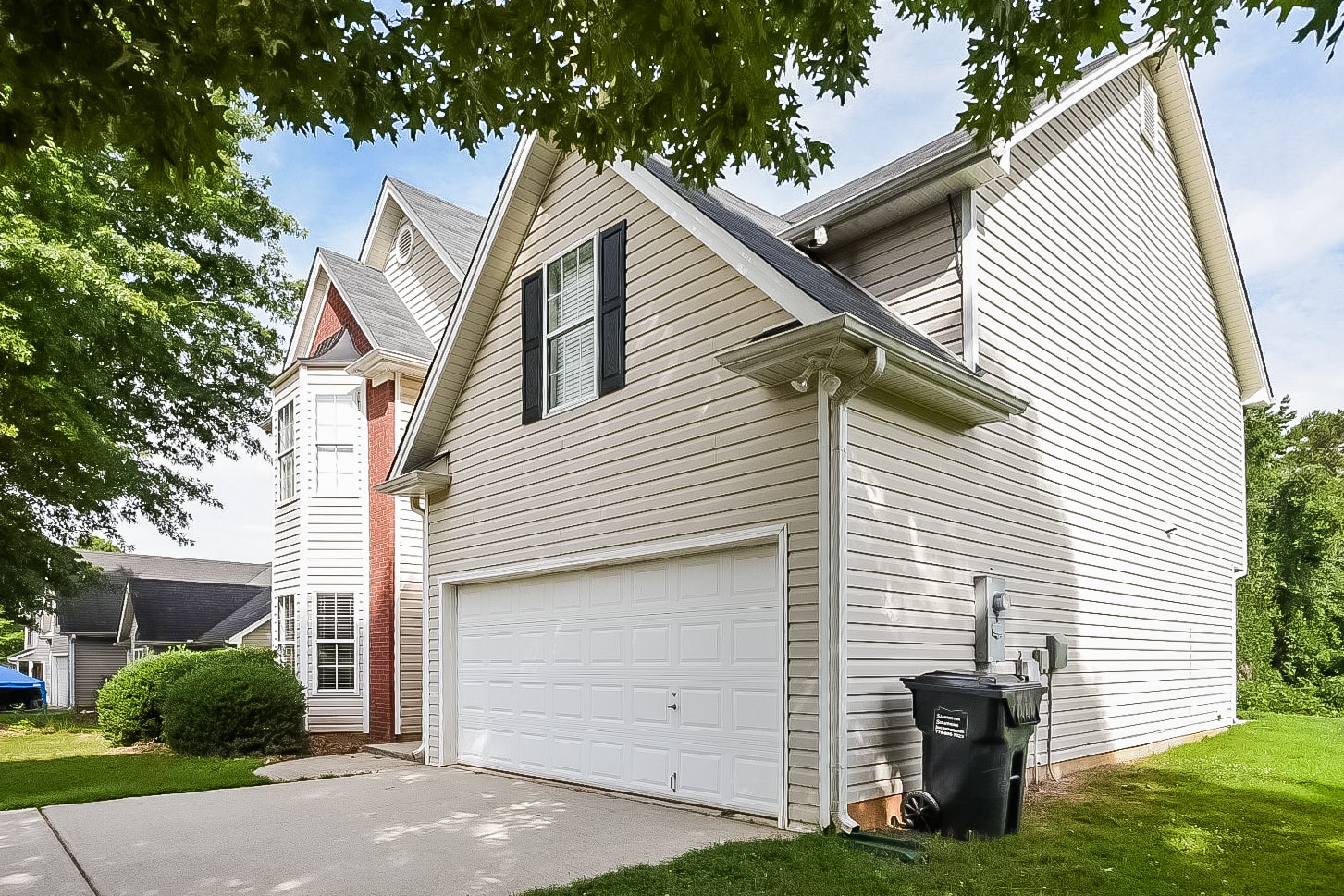2286 Wind Lass Dr photo 3