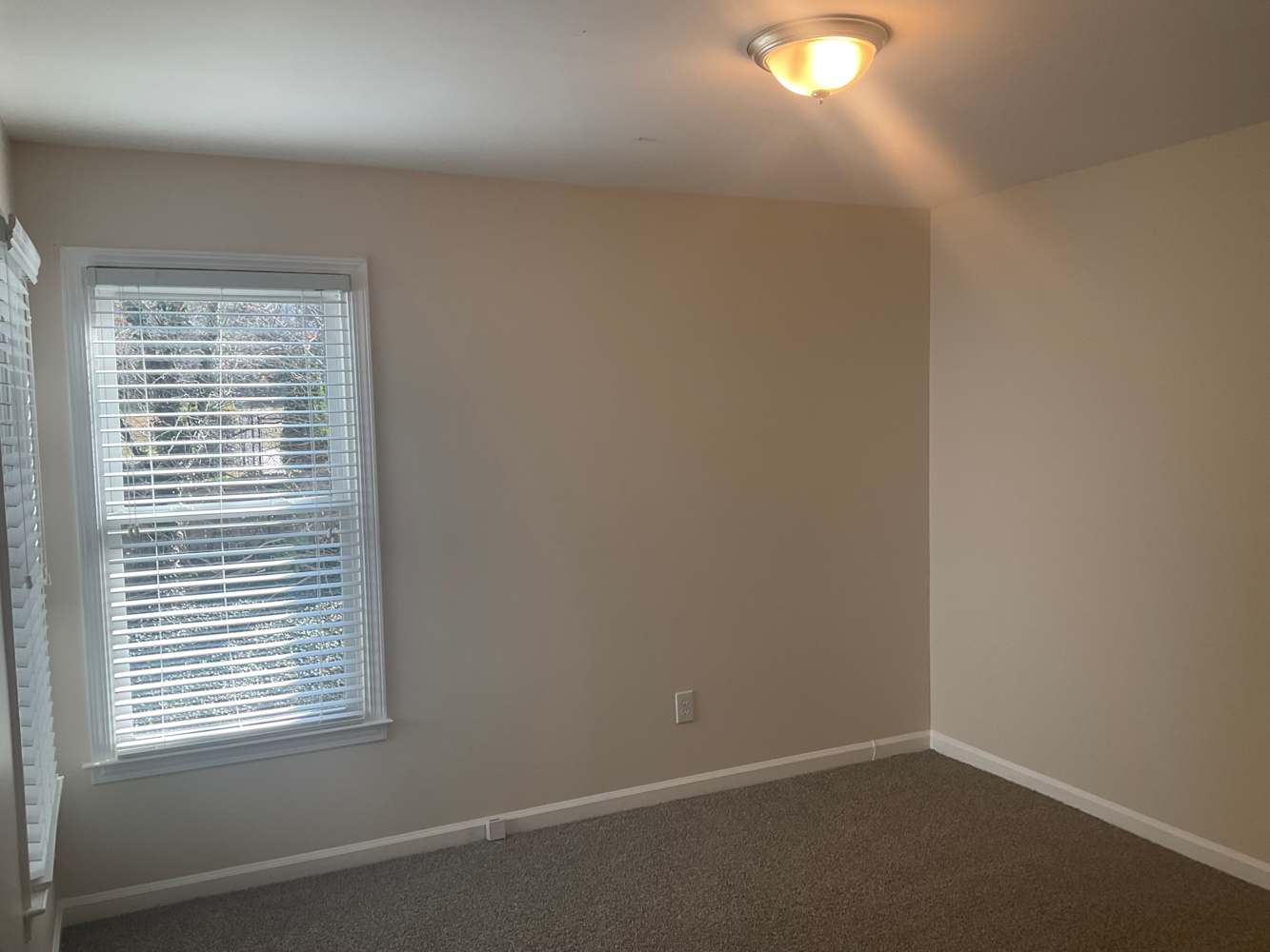 2977 Kaley Dr NW photo 5