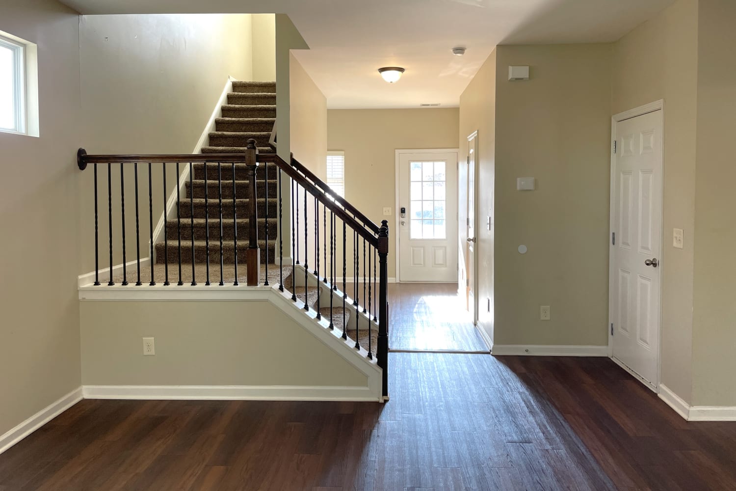 200 Reston Ct photo 2