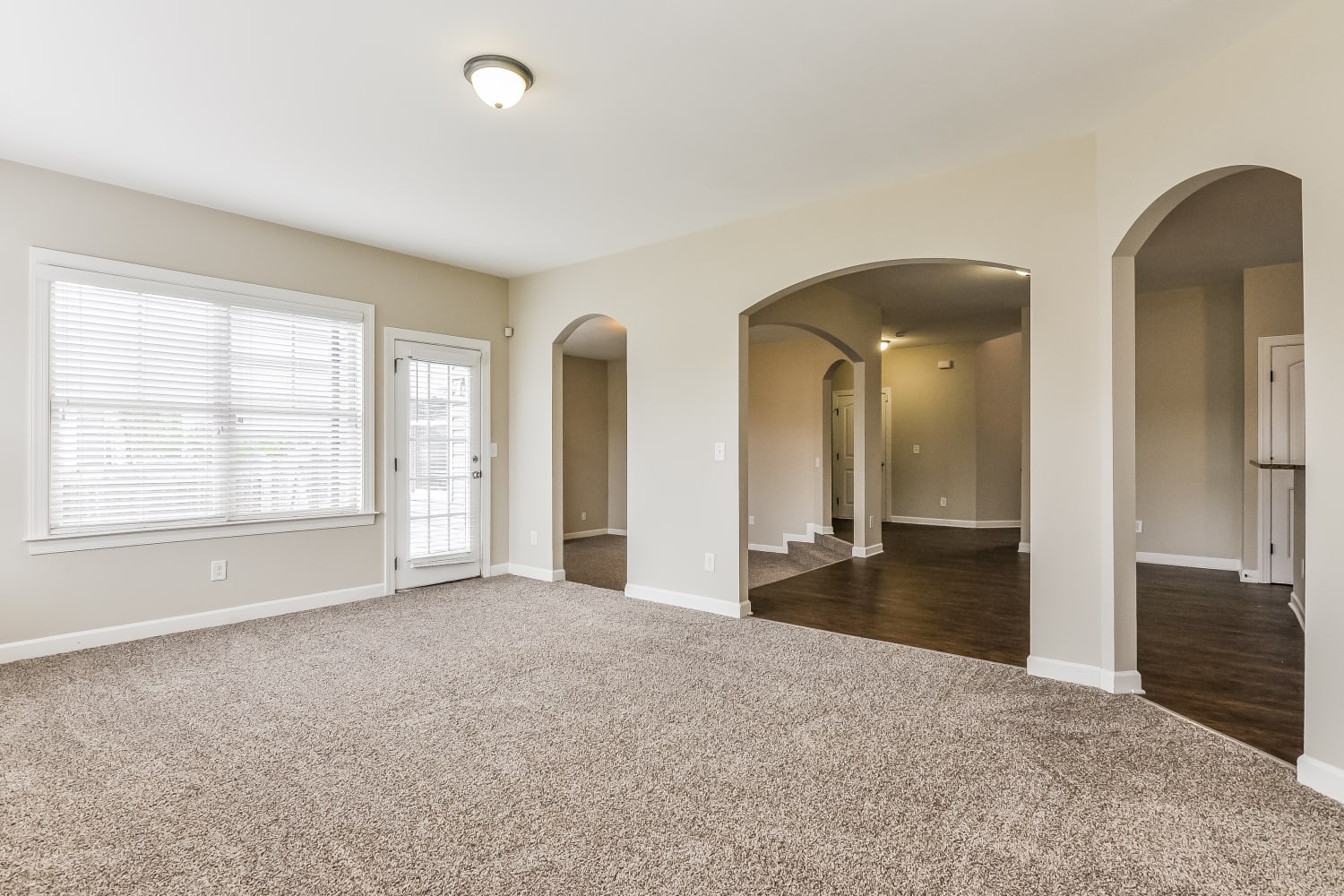 85 Rolling Meadows Dr photo 2