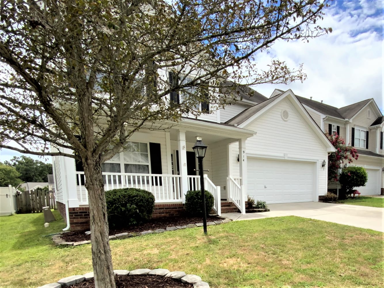 914 Marthas View Dr photo 2