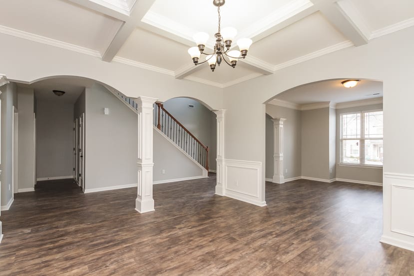 139 Cole Dr photo 2