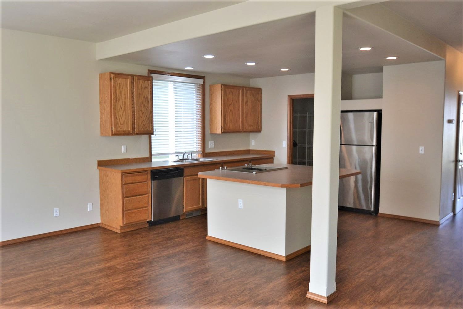 15005 87th Ave E photo 4