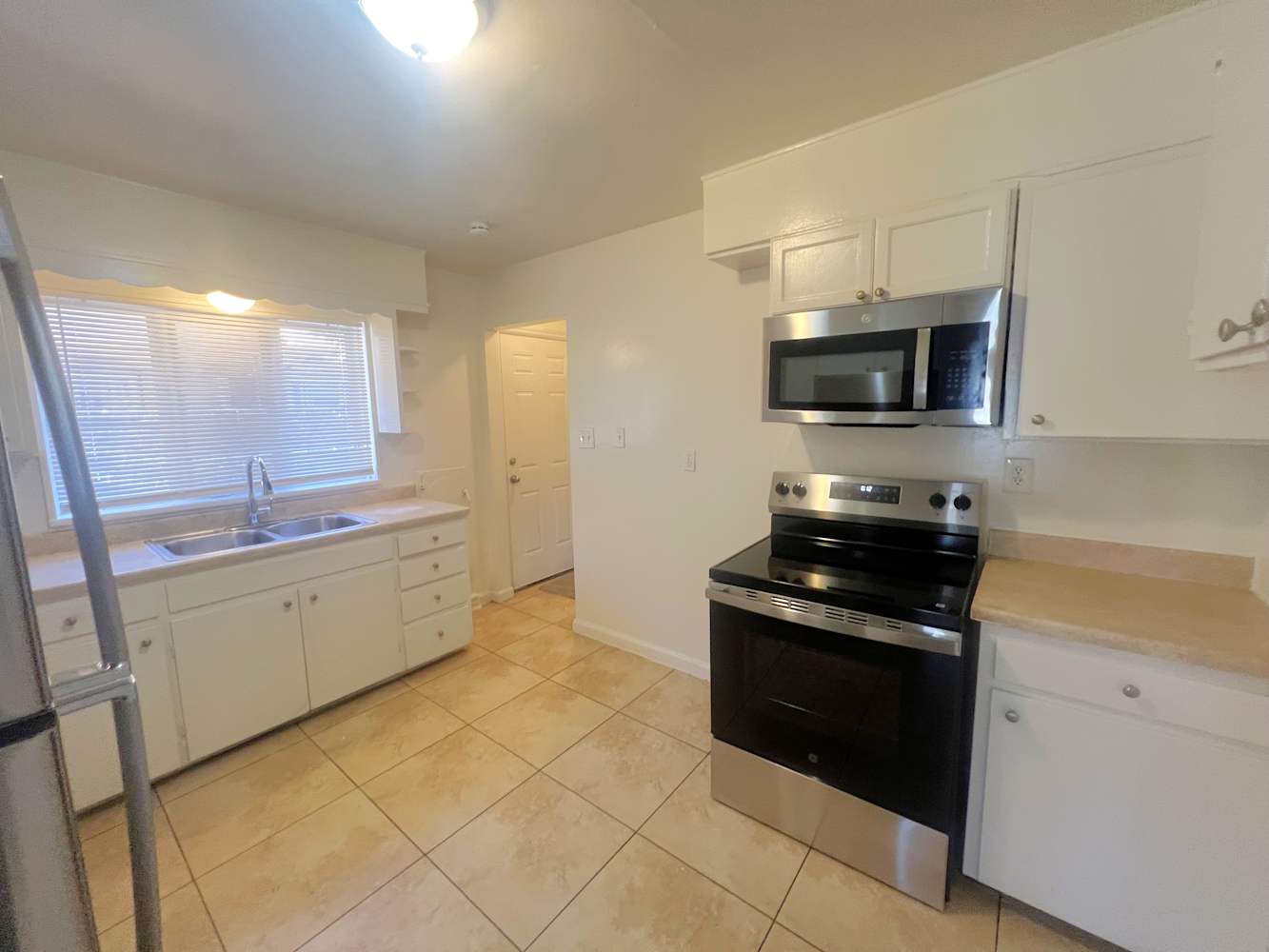 2040 Ironton St photo 4