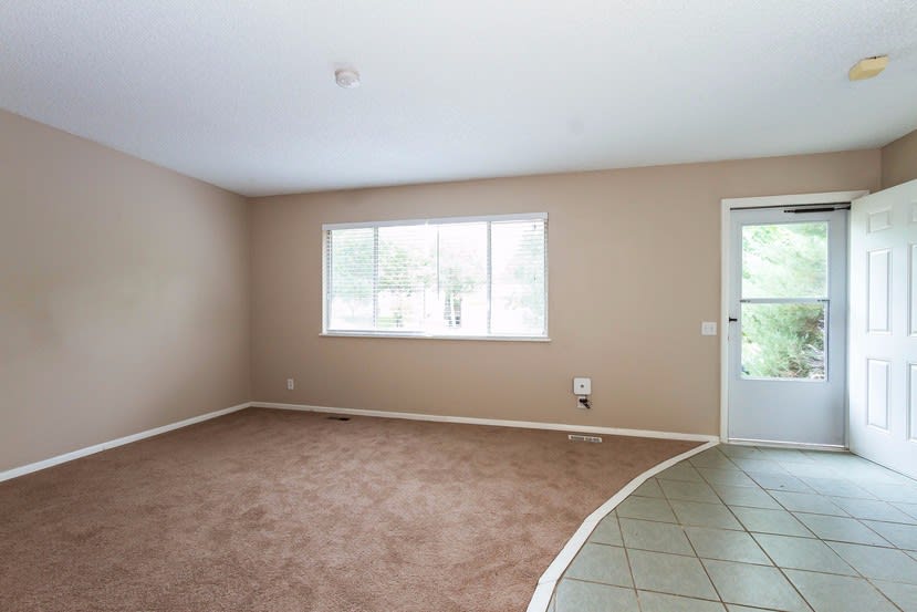 13007 E Florida Dr photo 4
