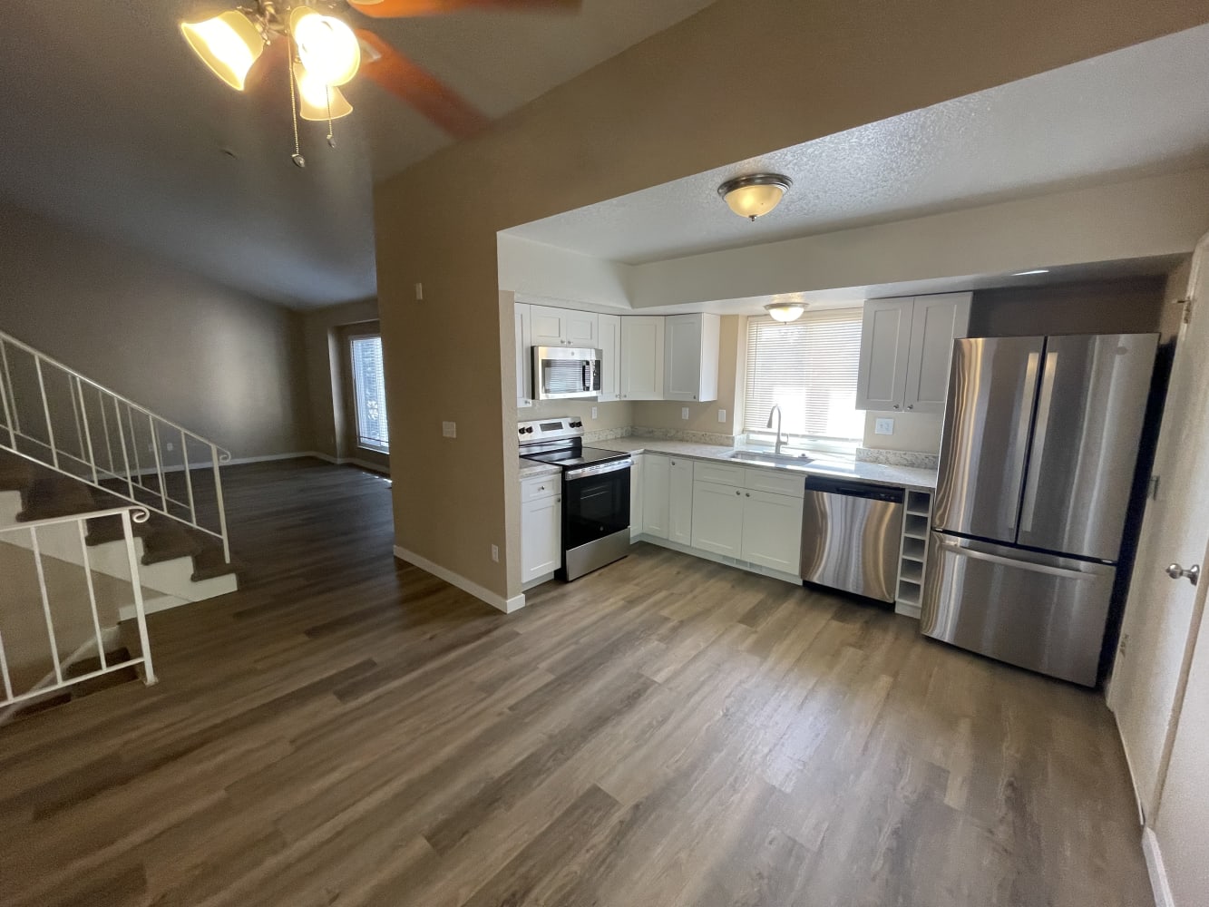 11320 Grape Cir photo 4