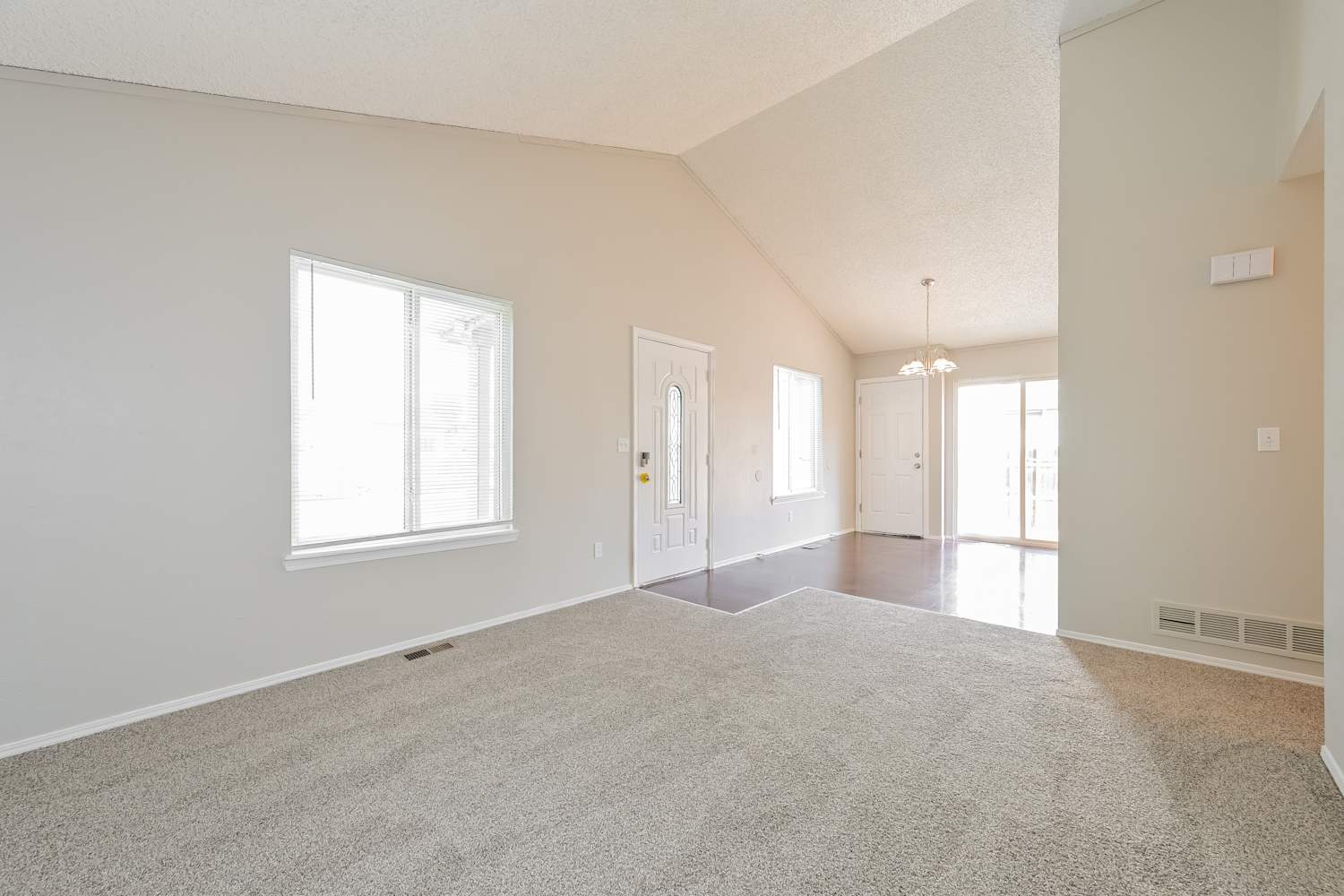 17468 E Whitaker Dr photo 5