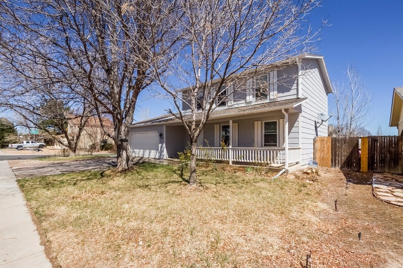 964 S Uravan St photo 3
