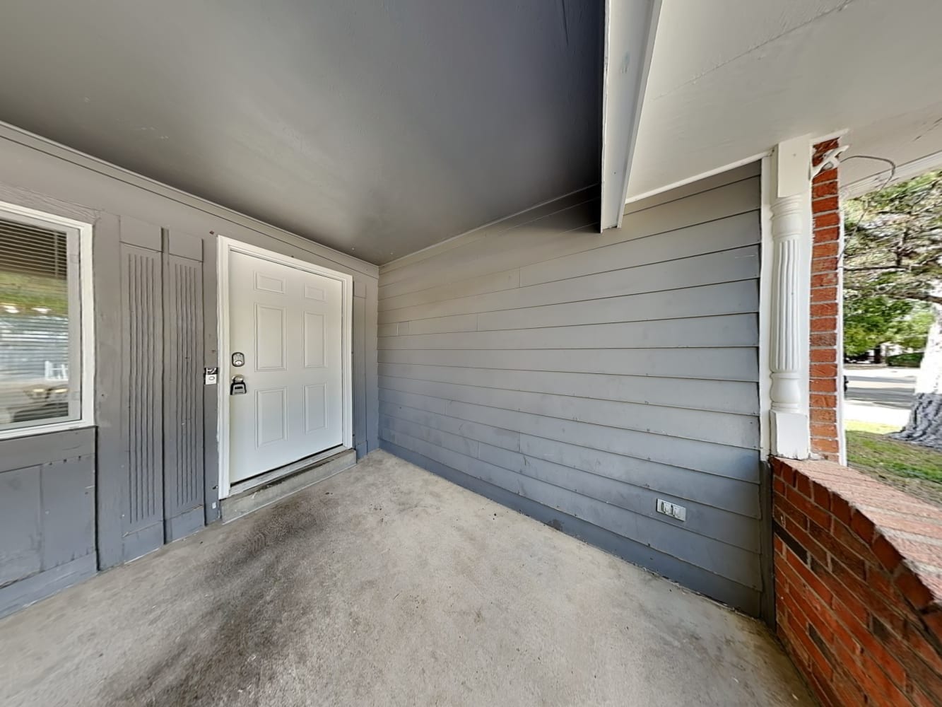 665 Kittredge St photo 5