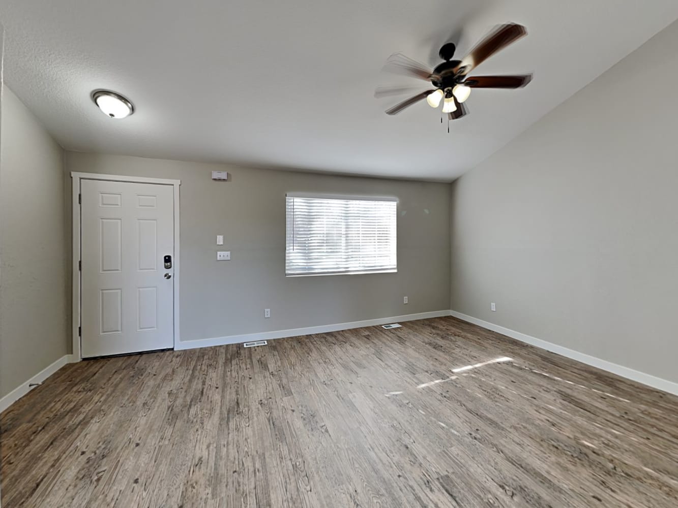 12858 Capital Creek St photo 5
