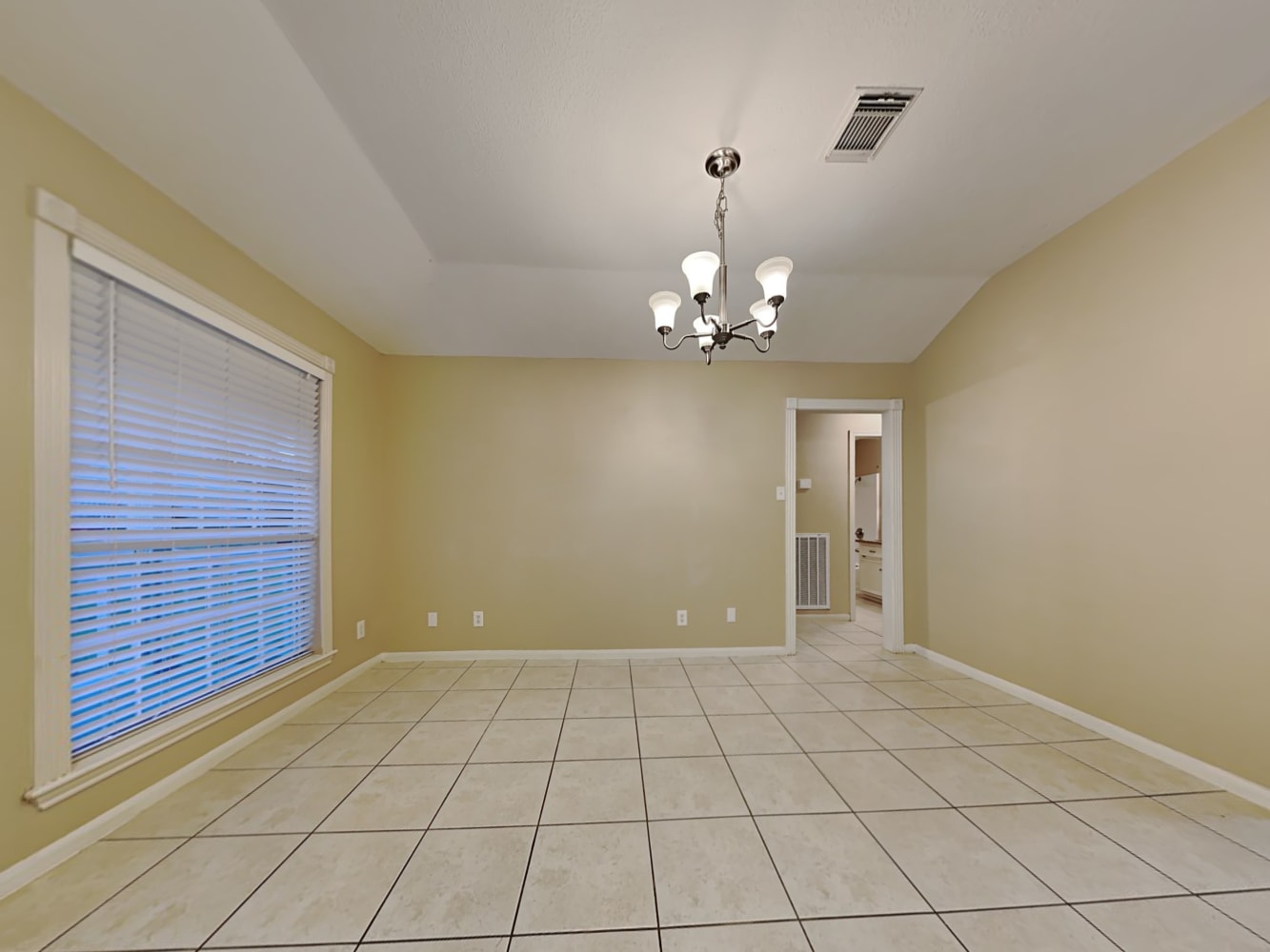 7095 Pleasure Lake Dr photo 5