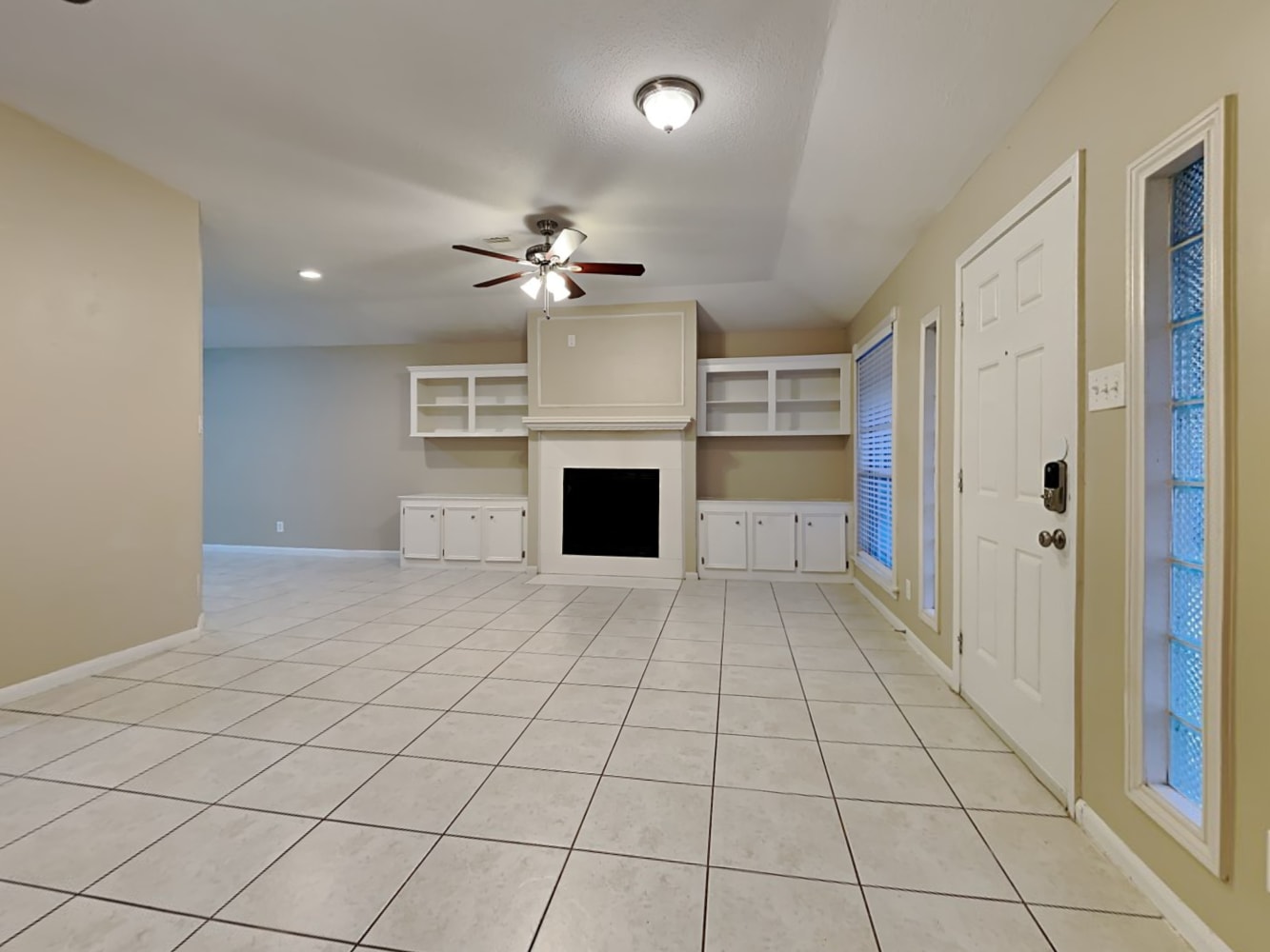 7095 Pleasure Lake Dr photo 4