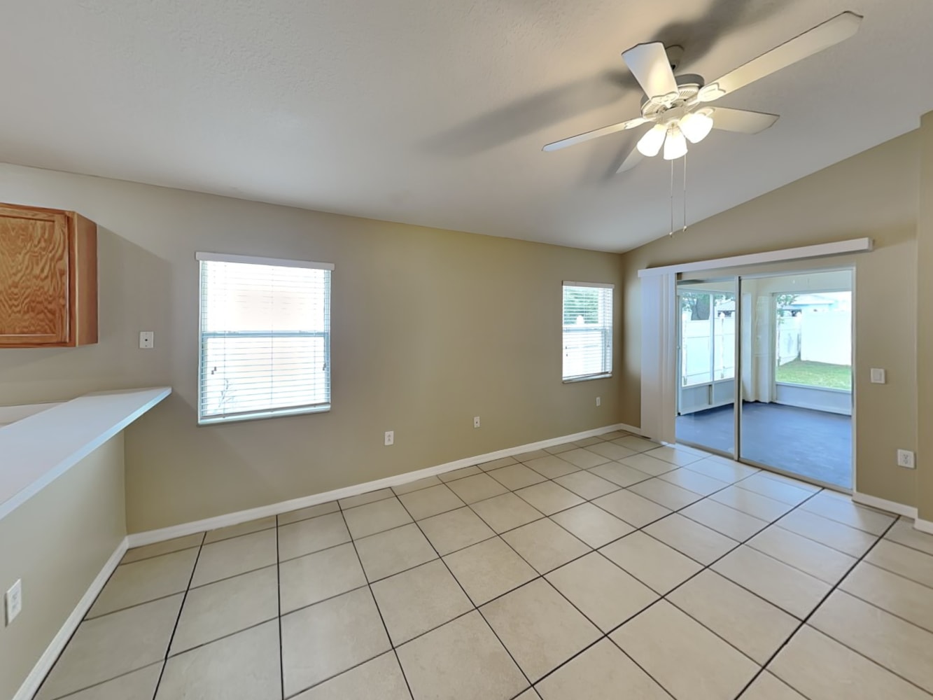 712 Cristelle Jean Dr photo 5