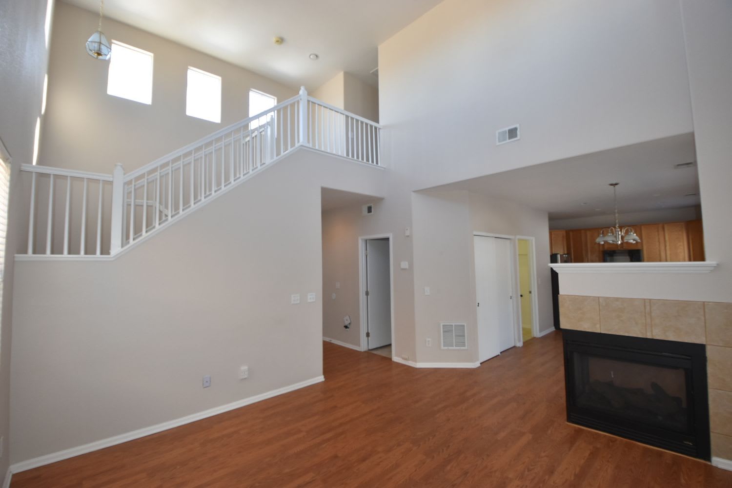 4237 Bountiful Cir photo 3