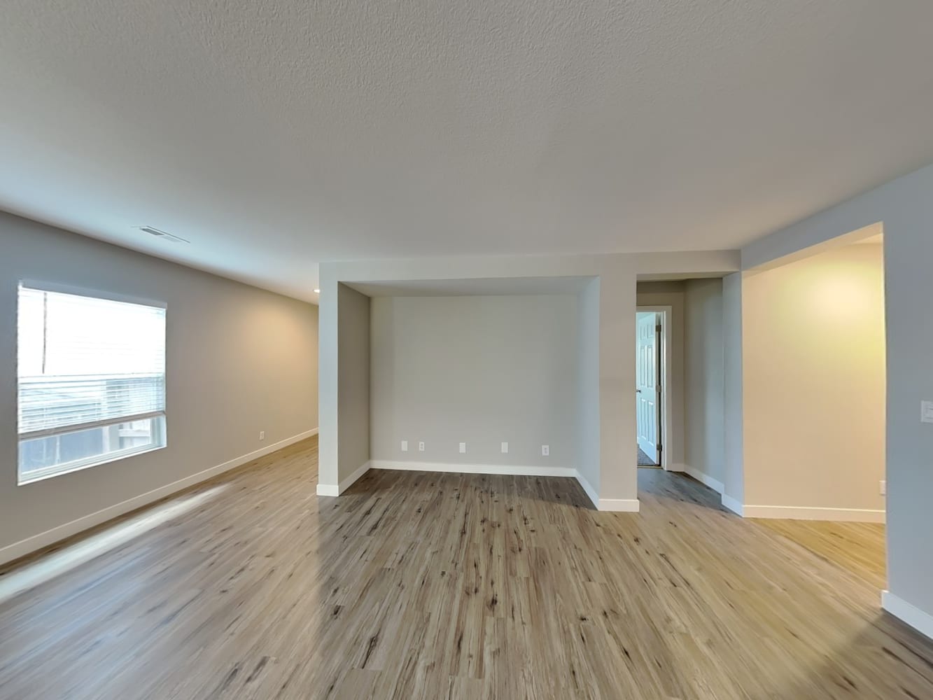 5964 Raleigh Cir photo 3