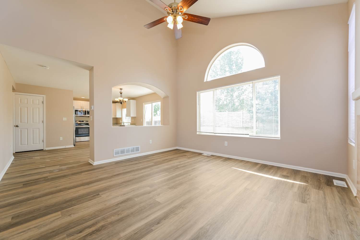 5207 Creek Way photo 5