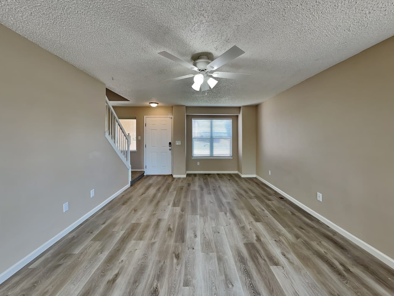 7395 Middle Bay Way photo 5