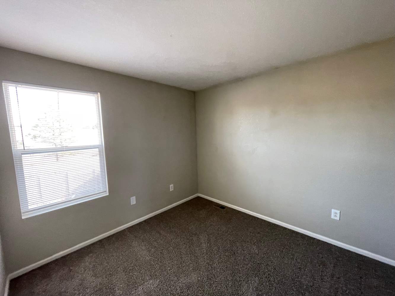 5403 Ben Park Cir photo 4