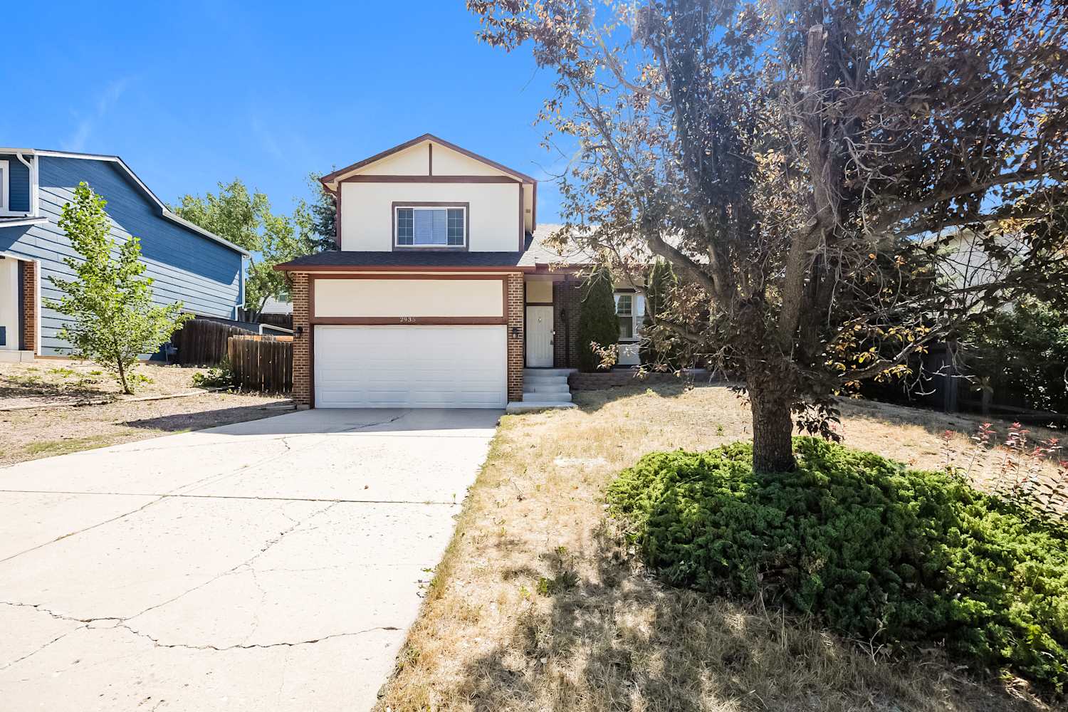 2935 Haystack Dr photo 5