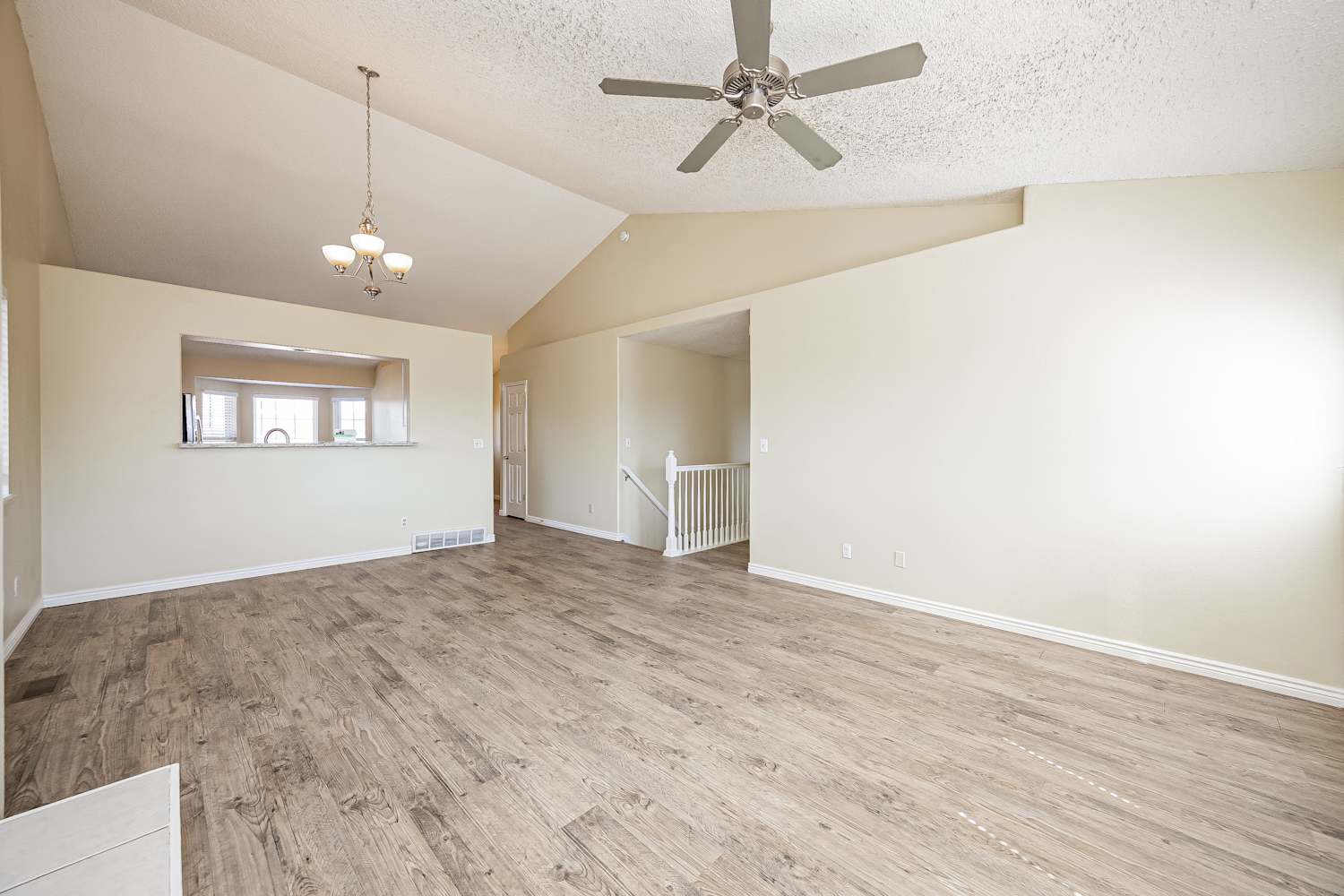 7795 Fargo Dr photo 5