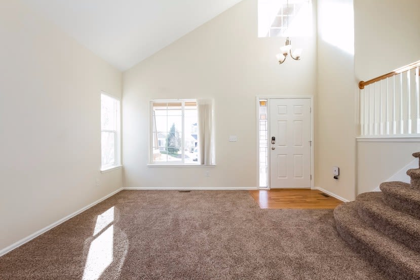 524 Fox Run Cir photo 3