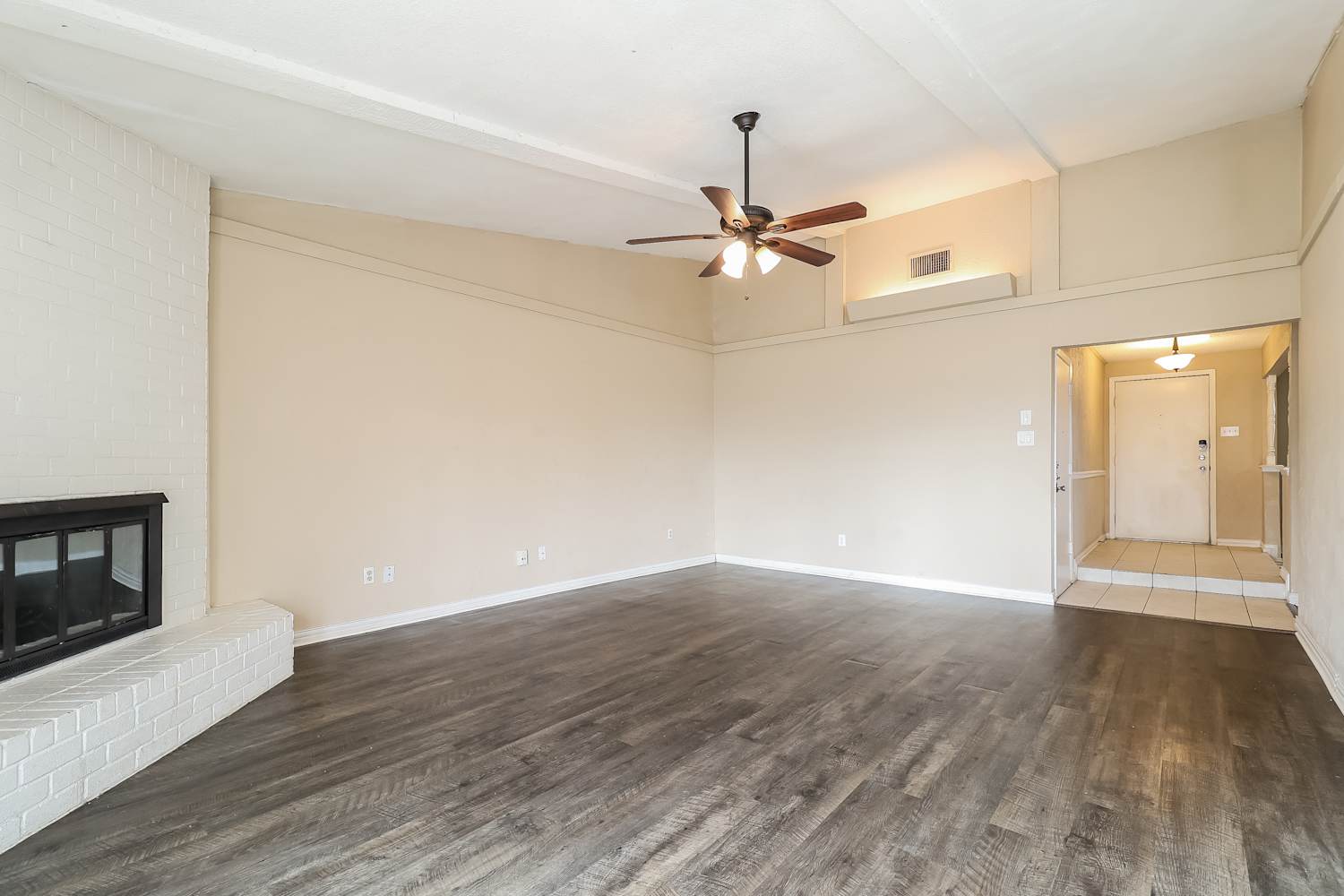 7704 Cedar Park Ave photo 4