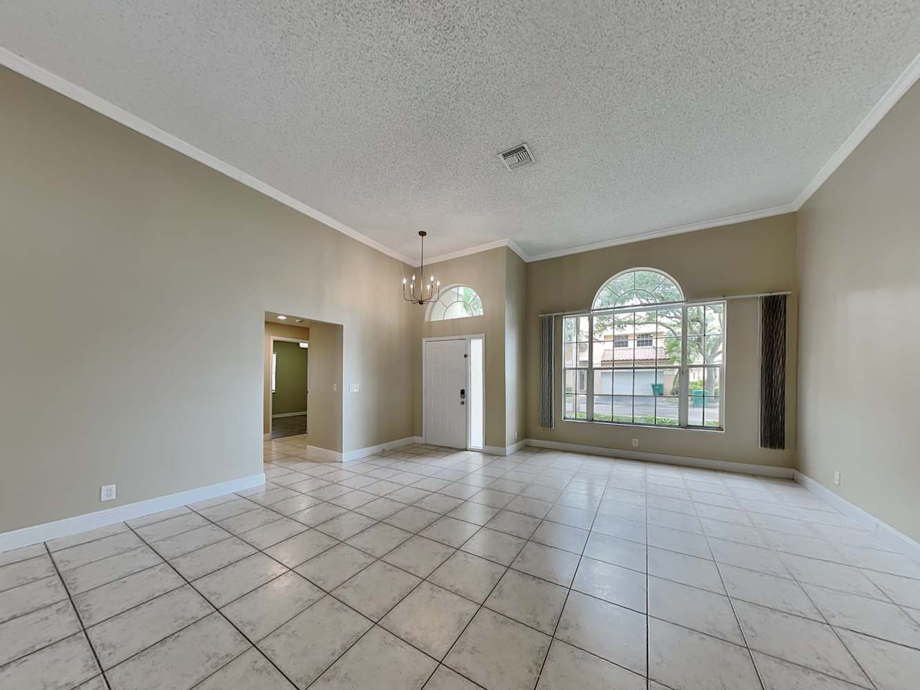 7735 NW 63rd Way photo 3