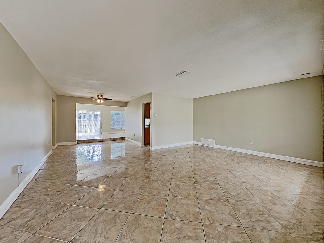 7936 Miramar Pkwy photo 3