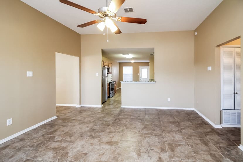 4293 Estes Park Cir photo 3