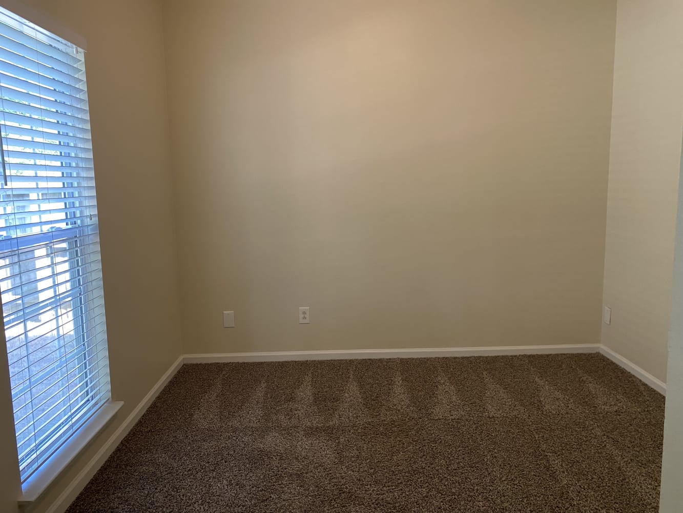 5704 Burning Ridge Dr photo 5