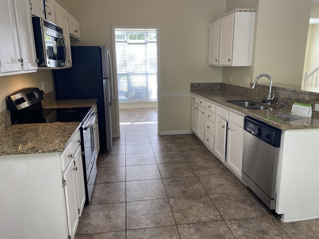 5704 Burning Ridge Dr photo 3