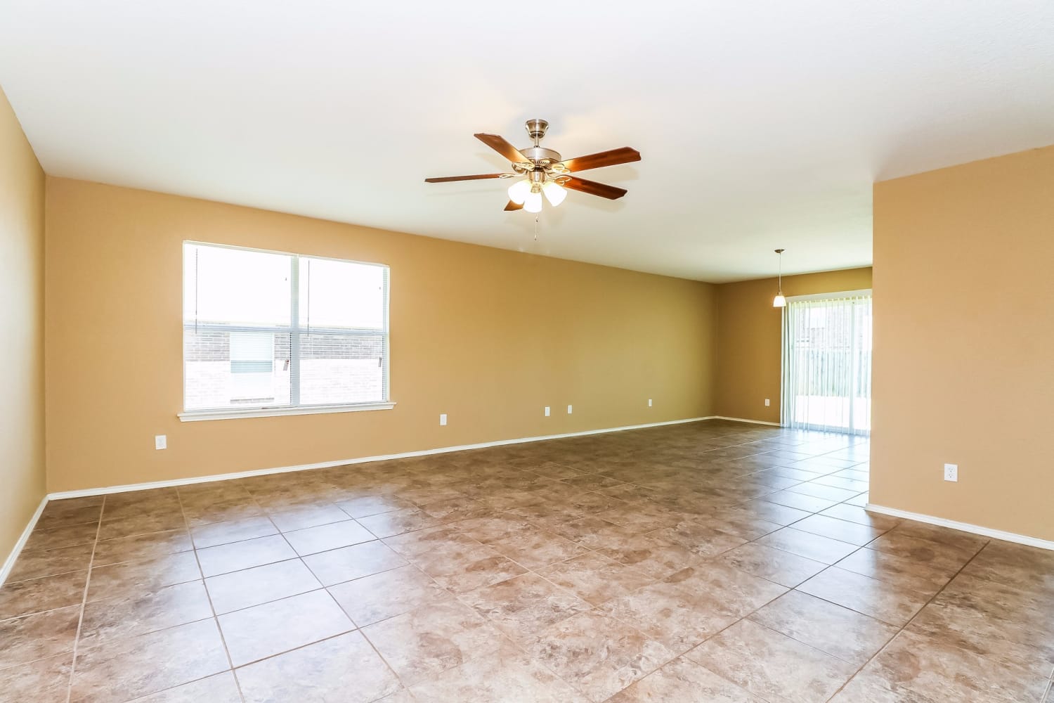 8115 Colwick Ln photo 4