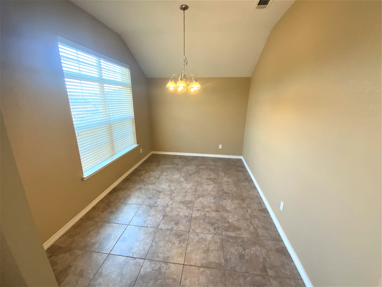 9324 Jason Ct photo 5