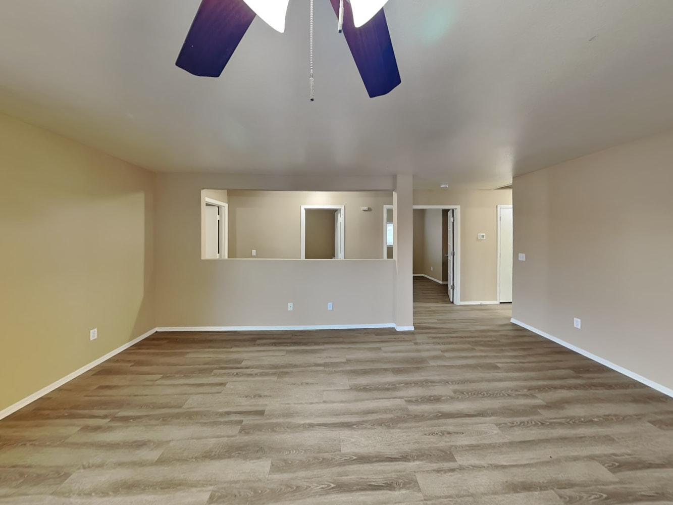 11333 E Elena Ave photo 4