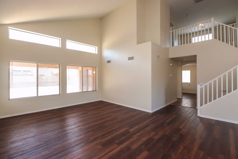 2453 W Mericrest Way photo 3