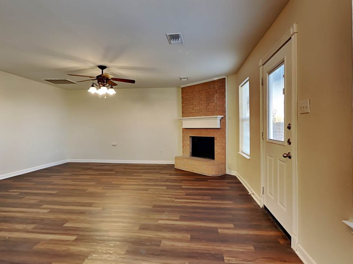 9764 Stoney Bridge Rd photo 5