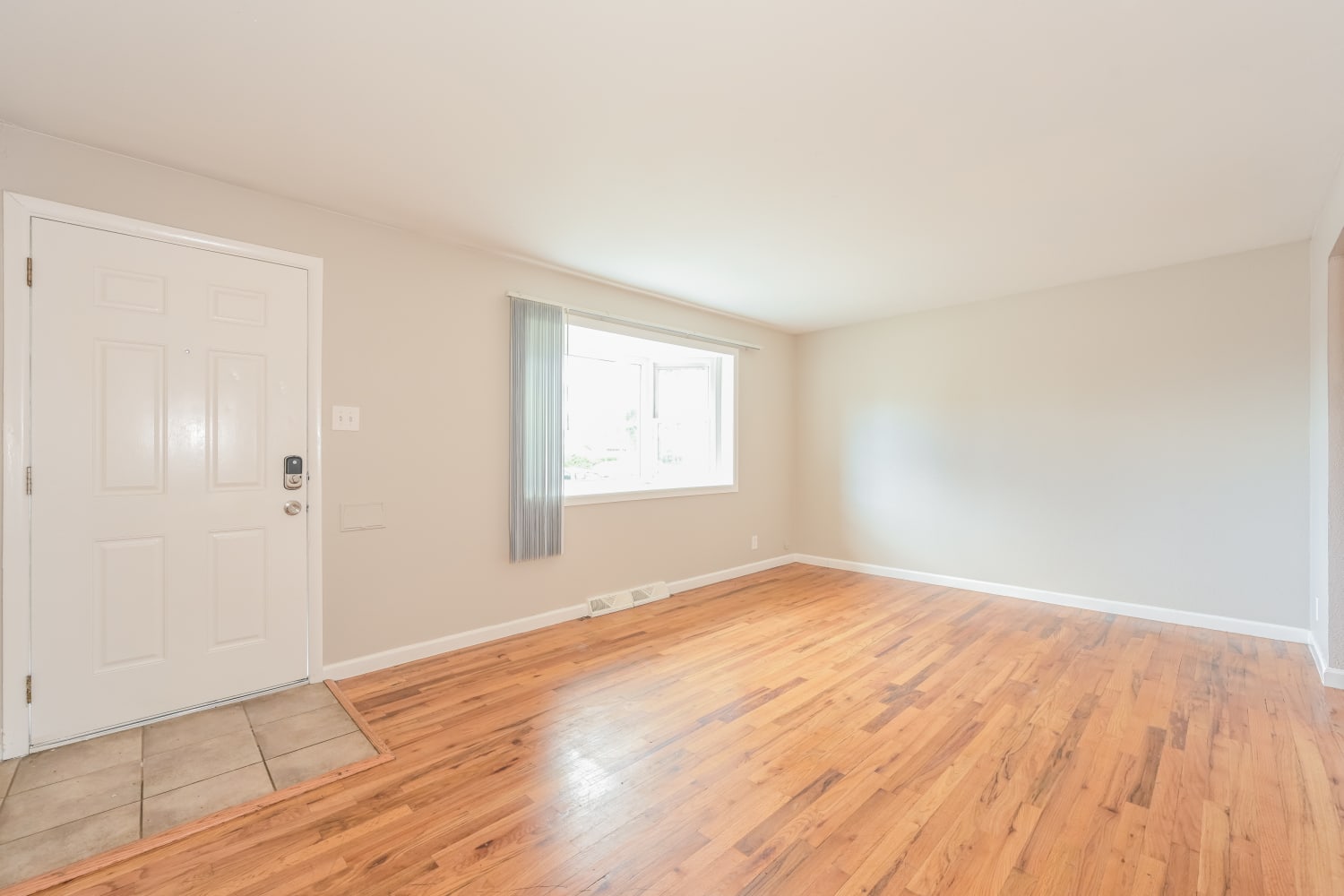 8521 Richard Rd photo 4