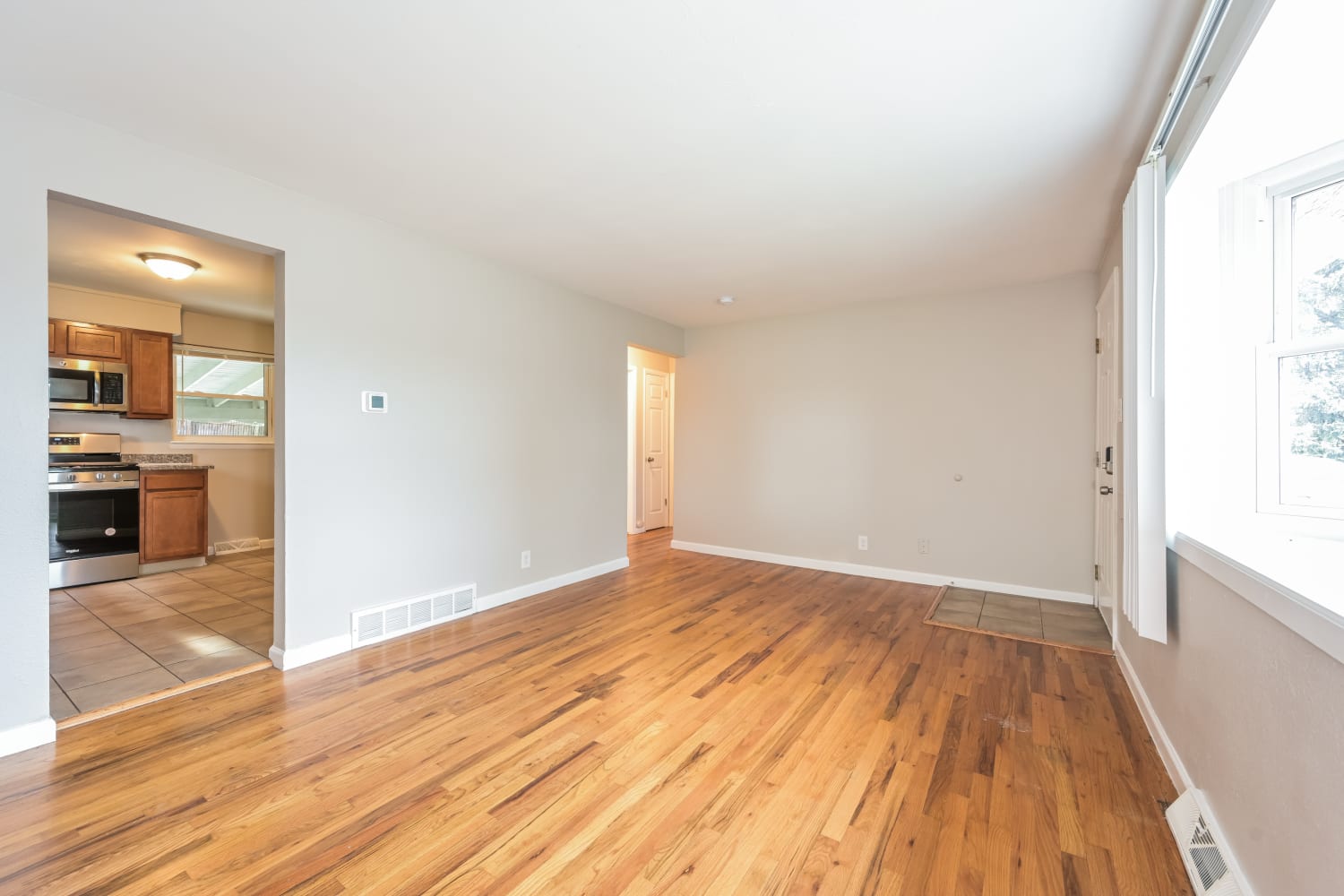 8521 Richard Rd photo 5