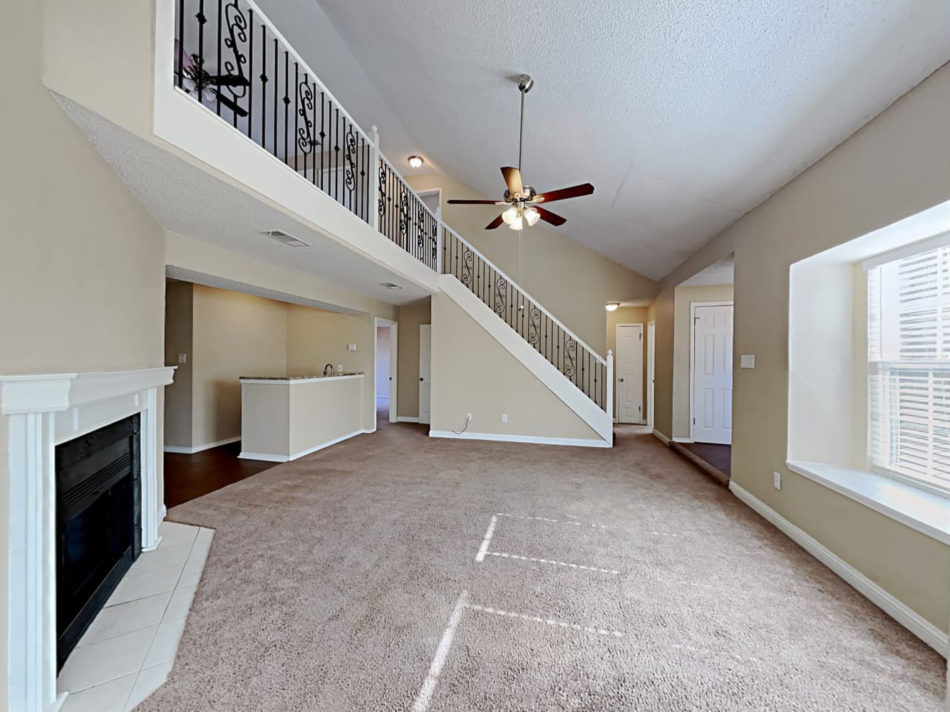 8713 Wood Glen Dr photo 4