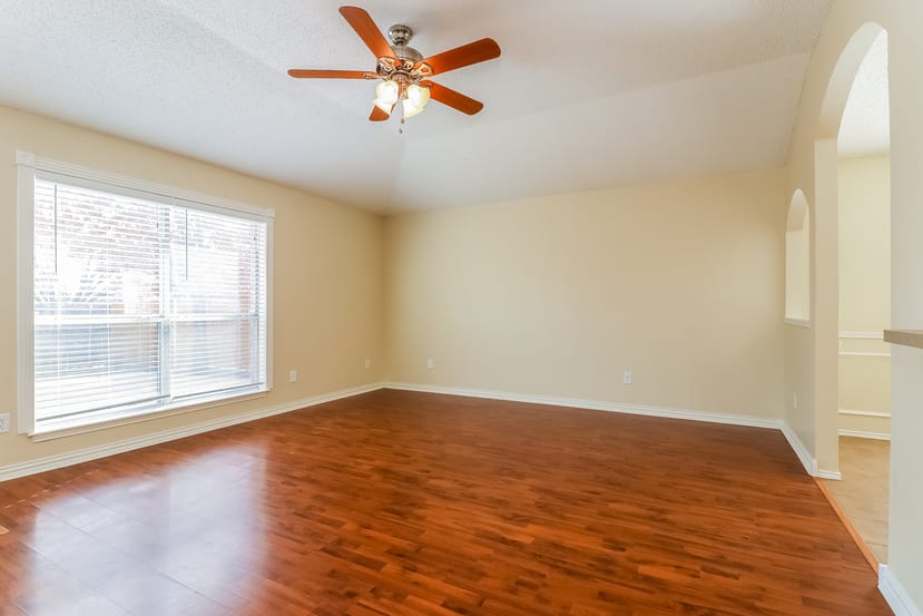 8724 Eaglestone Way photo 5