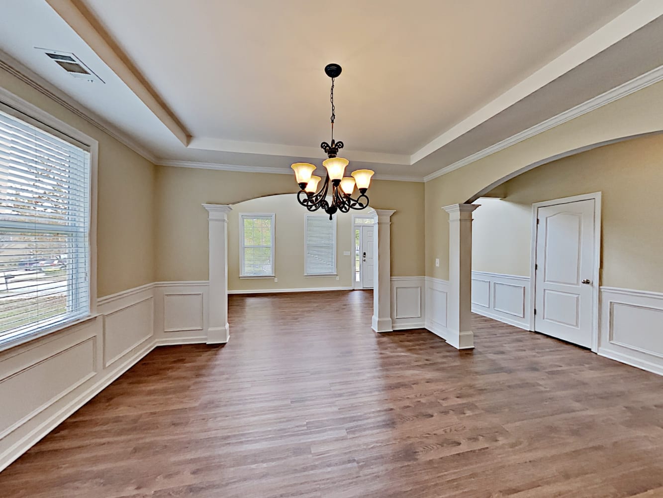 872 Preserve Park Dr photo 4