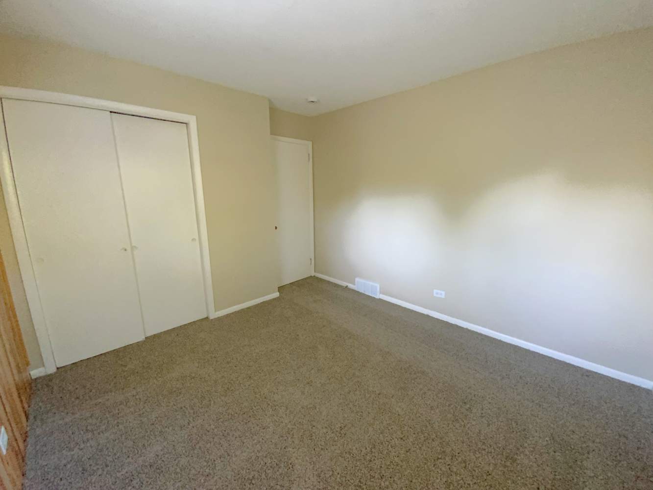 1271 Dakota Dr photo 5