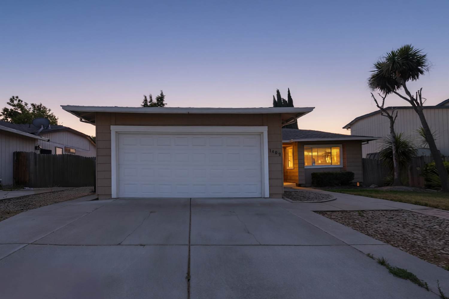 1409 Prospect Way photo 3