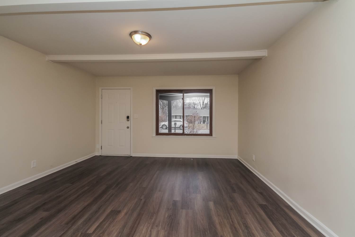 141 Queenswood Rd photo 5