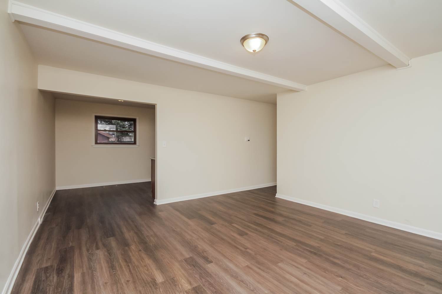 141 Queenswood Rd photo 4